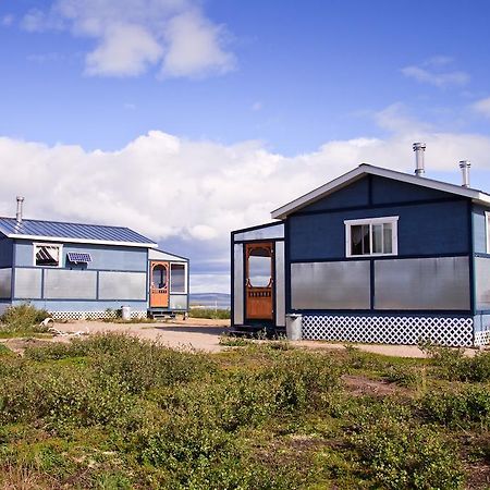 Peterson'S Point Lake Lodge Yellowknife Buitenkant foto