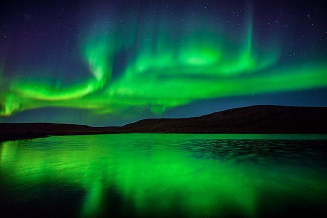 Peterson'S Point Lake Lodge Yellowknife Buitenkant foto